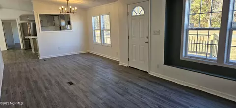 954 Matthis Rd, Clinton, NC 28328 photo 3