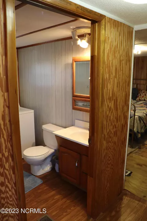 1324 Deep Bottom Rd, Wallace, NC 28466 photo 9