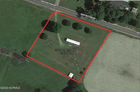 1324 Deep Bottom Rd, Wallace, NC 28466 photo 2