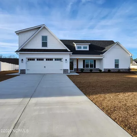 589 Norberry Dr, Winterville, NC 28590