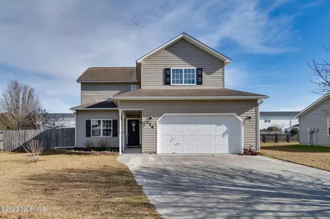 314 Mann St, Hubert, NC 28539