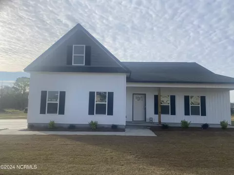 312 Francktown Rd, Richlands, NC 28574
