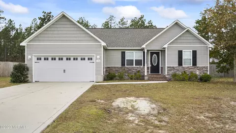 154 Rosemary Ave, Hubert, NC 28539