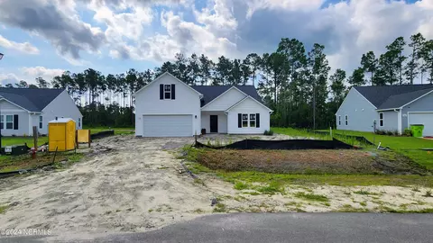 198 Priscilla Pl, Hampstead, NC 28443