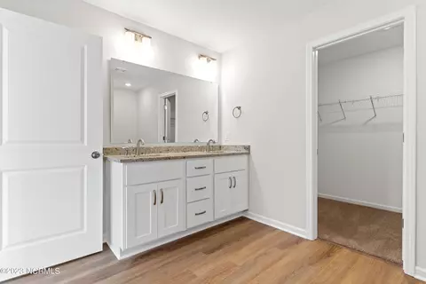 Bath - 198 Priscilla Pl, Hampstead, NC 28443 photo 3 of 7