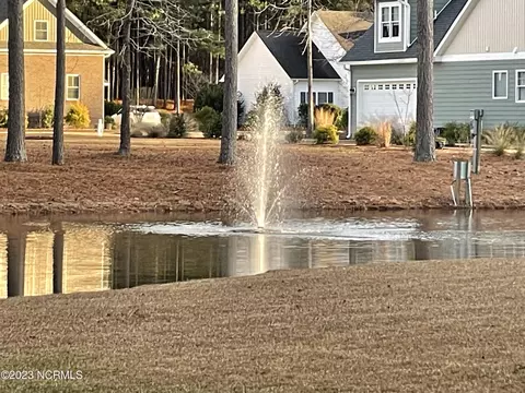 186 Santee Dr, Chocowinity, NC 27817