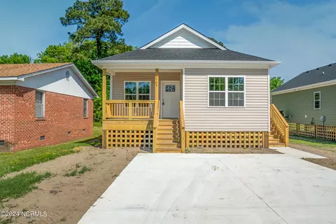 602 Harney St, Elizabeth City, NC 27909