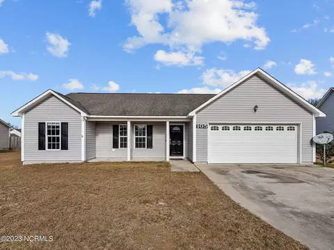105 Christy Dr, Beulaville, NC 28518