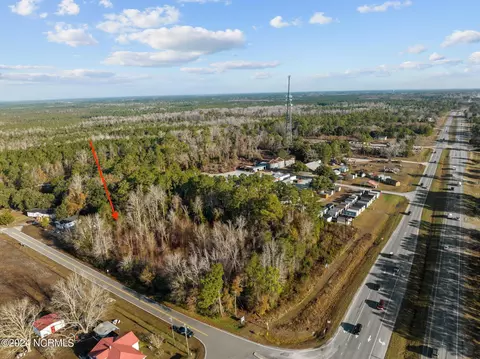 2 Christian Chapel Road, Hampstead, NC 28443