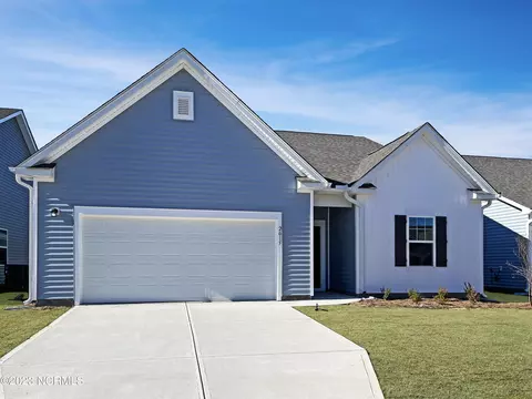 2015 Bogue Ln, New Bern, NC 28562