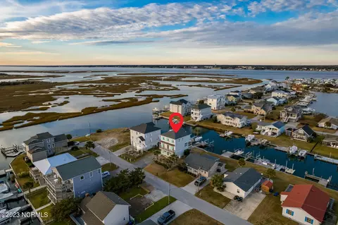 538 N Kinston Ave, Atlantic Beach, NC 28512