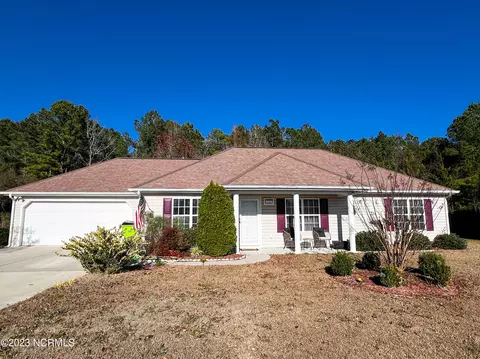 123 Pella Ln, New Bern, NC 28562