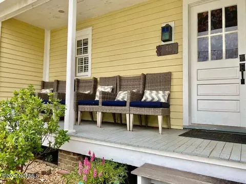 411 E Queen St, Edenton, NC 27932 photo 16