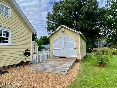 411 E Queen St, Edenton, NC 27932 photo 35
