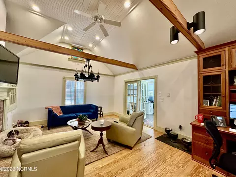 411 E Queen St, Edenton, NC 27932 photo 29