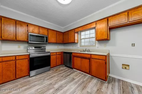 306 Willow Run, Havelock, NC 28532 photo 3
