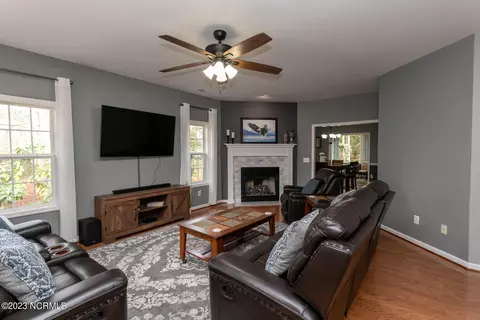 4 Bur Ct, Pinehurst, NC 28374 photo 4