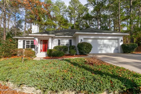 4 Bur Ct, Pinehurst, NC 28374 photo 1