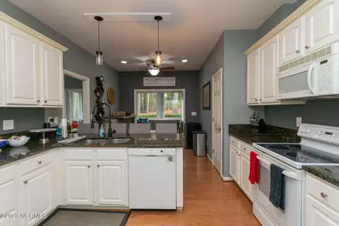 4 Bur Ct, Pinehurst, NC 28374 photo 9