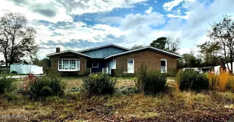 7003 Woodleaf Pl, Jacksonville, NC 28546
