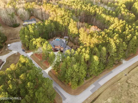2 Seabiscuit Ln, New Bern, NC 28562 photo 95