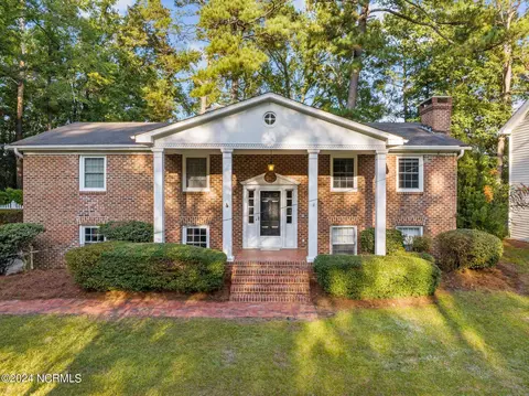 2701 Portertown Rd, Greenville, NC 27858