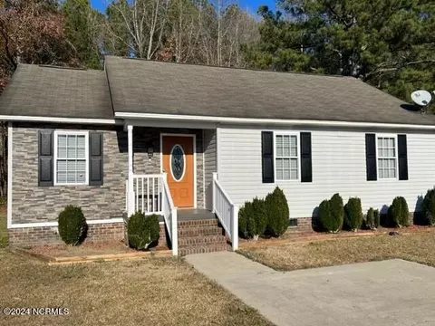 616 Pellam Ct, Rich Square, NC 27869