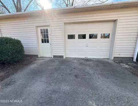 109 Hodges Rd, Washington, NC 27889 photo 15