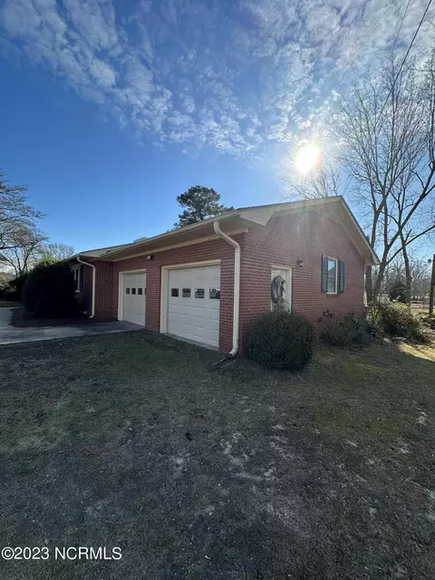 109 Hodges Rd, Washington, NC 27889 photo 13