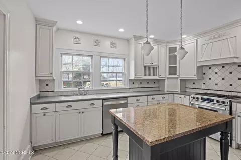 108 E 10th St, Washington, NC 27889 photo 23