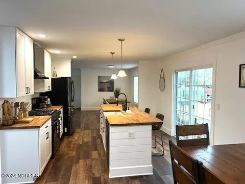 363 Lea Dr, Hampstead, NC 28443 photo 8