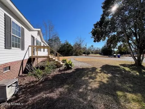 363 Lea Dr, Hampstead, NC 28443 photo 2