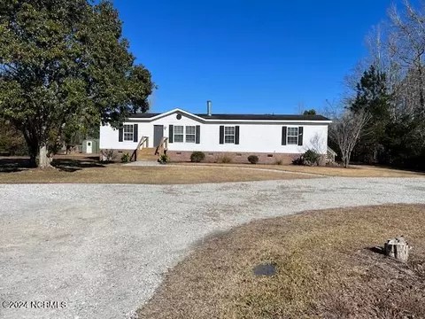 363 Lea Dr, Hampstead, NC 28443