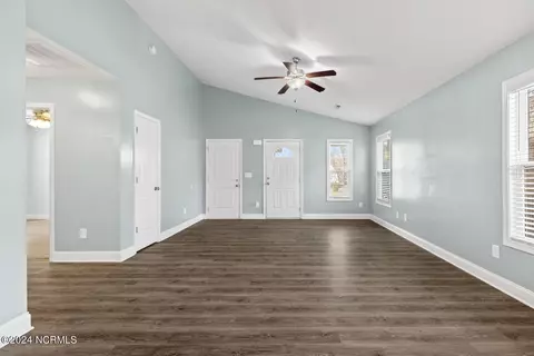 102 Bay Tree Cir, Hampstead, NC 28443 photo 19