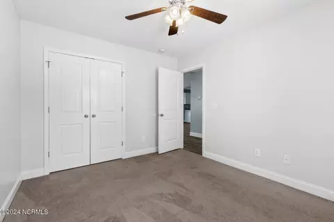 102 Bay Tree Cir, Hampstead, NC 28443 photo 8
