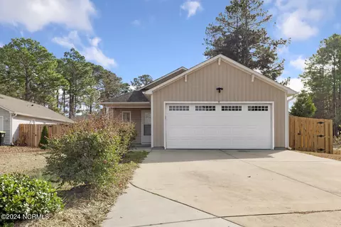102 Bay Tree Cir, Hampstead, NC 28443 photo 2