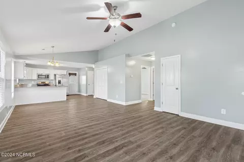 102 Bay Tree Cir, Hampstead, NC 28443 photo 20