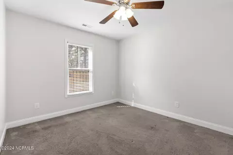 102 Bay Tree Cir, Hampstead, NC 28443 photo 9