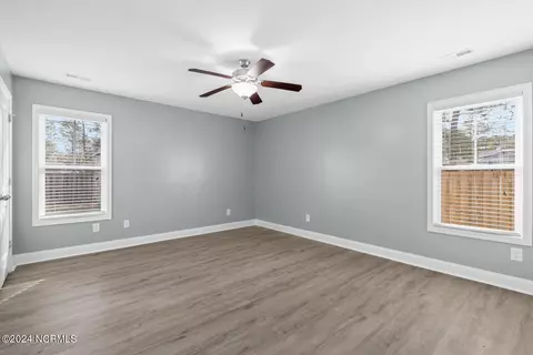 102 Bay Tree Cir, Hampstead, NC 28443 photo 14