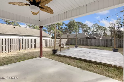 102 Bay Tree Cir, Hampstead, NC 28443 photo 22