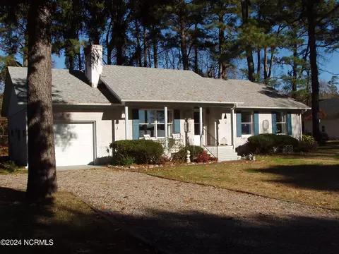 117 Country Club Dr, Edenton, NC 27932
