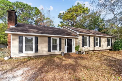 417 Camway Dr, Wilmington, NC 28403