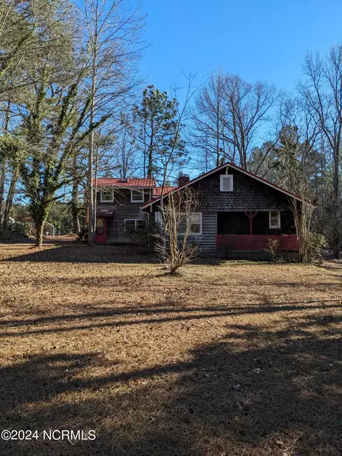 239 Torchwood Rd, Carthage, NC 28327