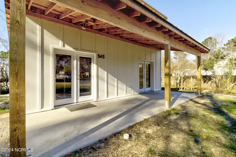 545 Hoover Rd, Hampstead, NC 28443 photo 4