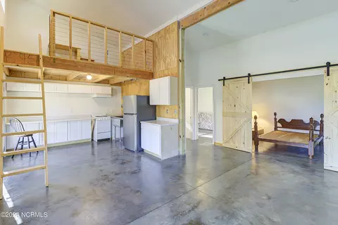 545 Hoover Rd, Hampstead, NC 28443 photo 5