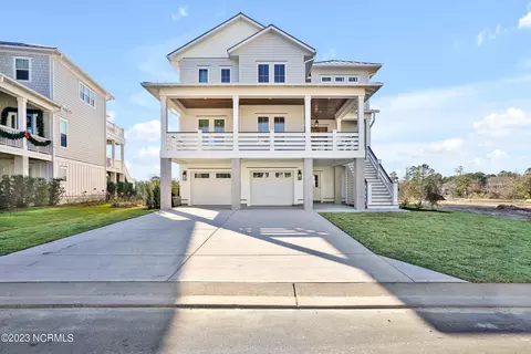 736 Waterstone Dr, Wilmington, NC 28411
