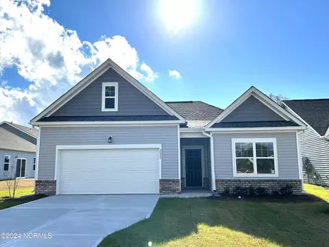 2029 Bogue Ln, New Bern, NC 28562