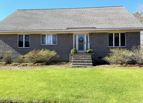 511 Hubert Blvd, Hubert, NC 28539 photo 2