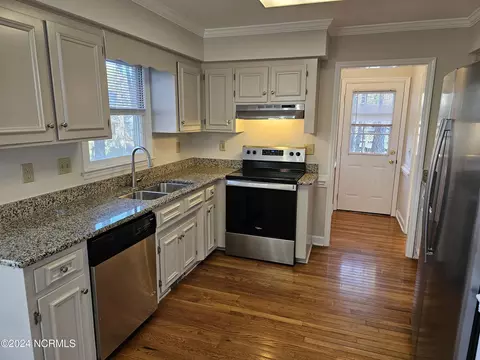 12 Cedar Hill Dr, Durham, NC 27713 photo 6