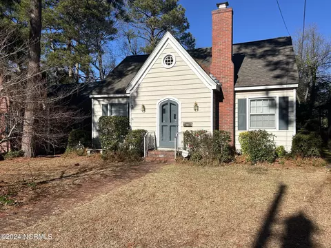 1420 Beal St, Rocky Mount, NC 27804